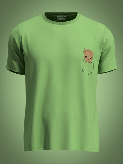 Baby Groot Pocket - Unisex T-shirt